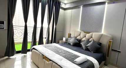 Urban Nook   Comfort Studio Living Room Type - Bedroom