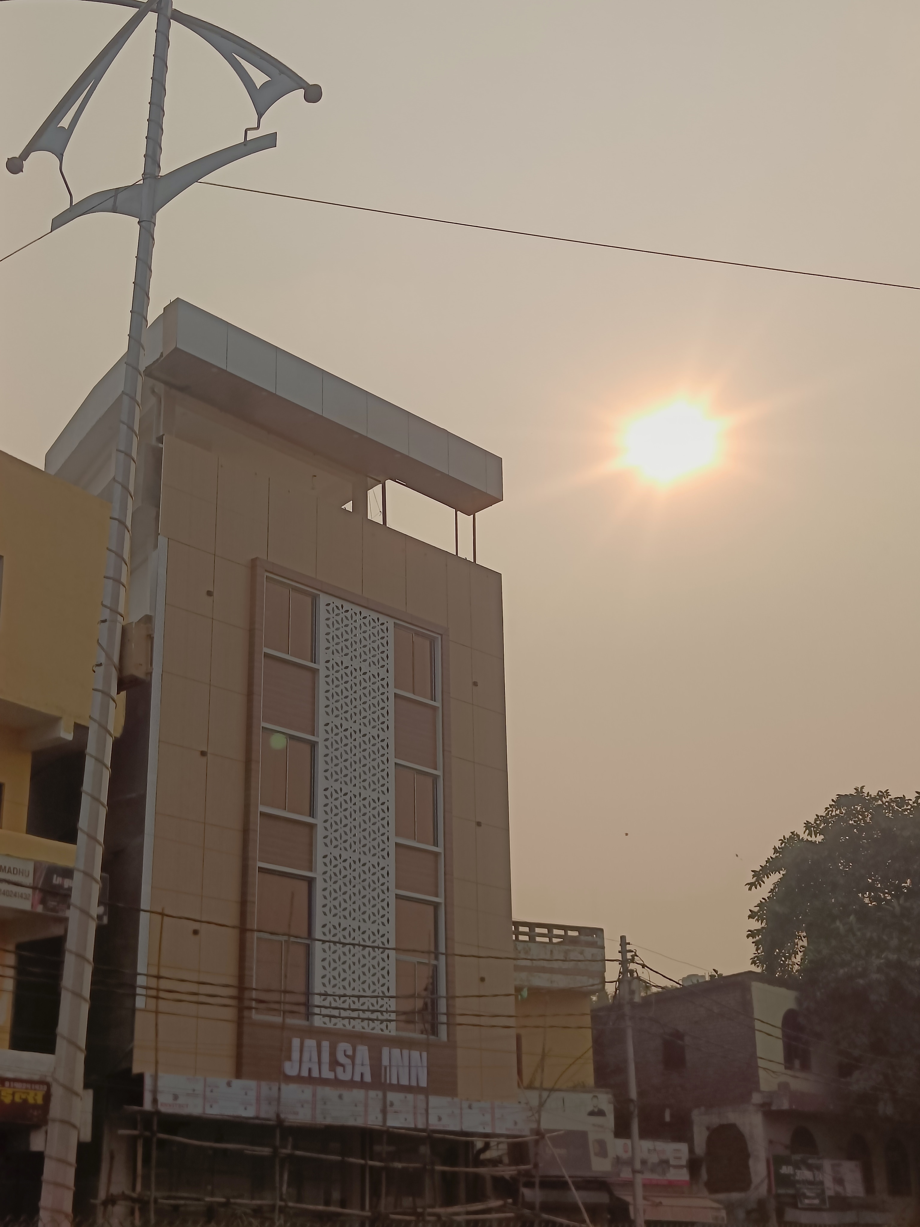 Hotel Jalsa - Tap to explore photos