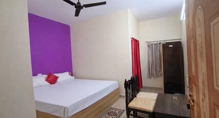 ASHOK NANDINI GUEST HOUSE Room Type - Executive Room NON AC ASHOK NANDINI GUEST HOUSE Room Type - Executive Room NON AC