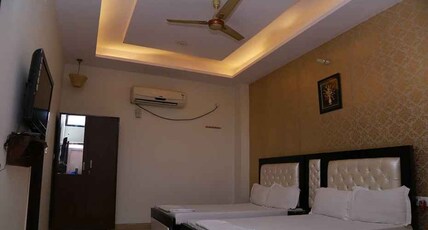 Hotel Bulbul Room Type - DELUXE AC ROOM