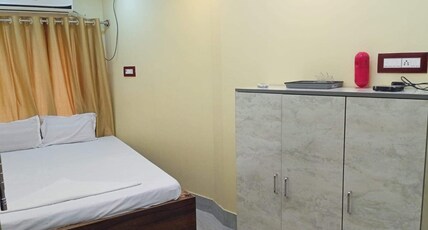 Royal Guest House & Banquet Room Type - Double Deluxe