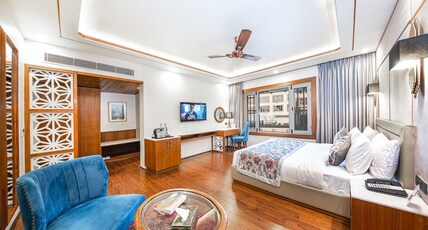 Lemon Tree Hotel Srinagar Room Type - Deluxe Room