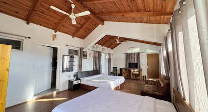 Lakes Nine By Vaishali Deepika Room Type - Non AC Business Family Rooms