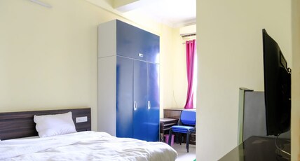 Madhav Bahavan Ayodhya Room Type - Suite Room