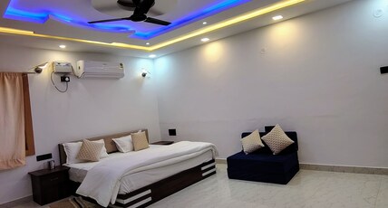 Heera panna homestay with hill view Room Type - Bedroom