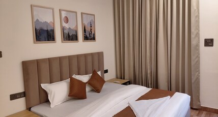 Himalayan bliss resort Room Type - Premium Balcony Cottage Room 6