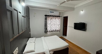 Frankies holiday inn Room Type - Standard Room