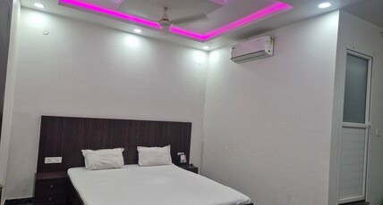 Sumitra banquet hall and hotel Room Type - Bedroom 1