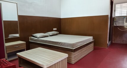 CLUBB93 Room Type - Deluxe Room