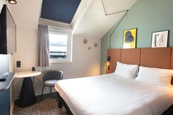 ibis Granville Port de plaisance
