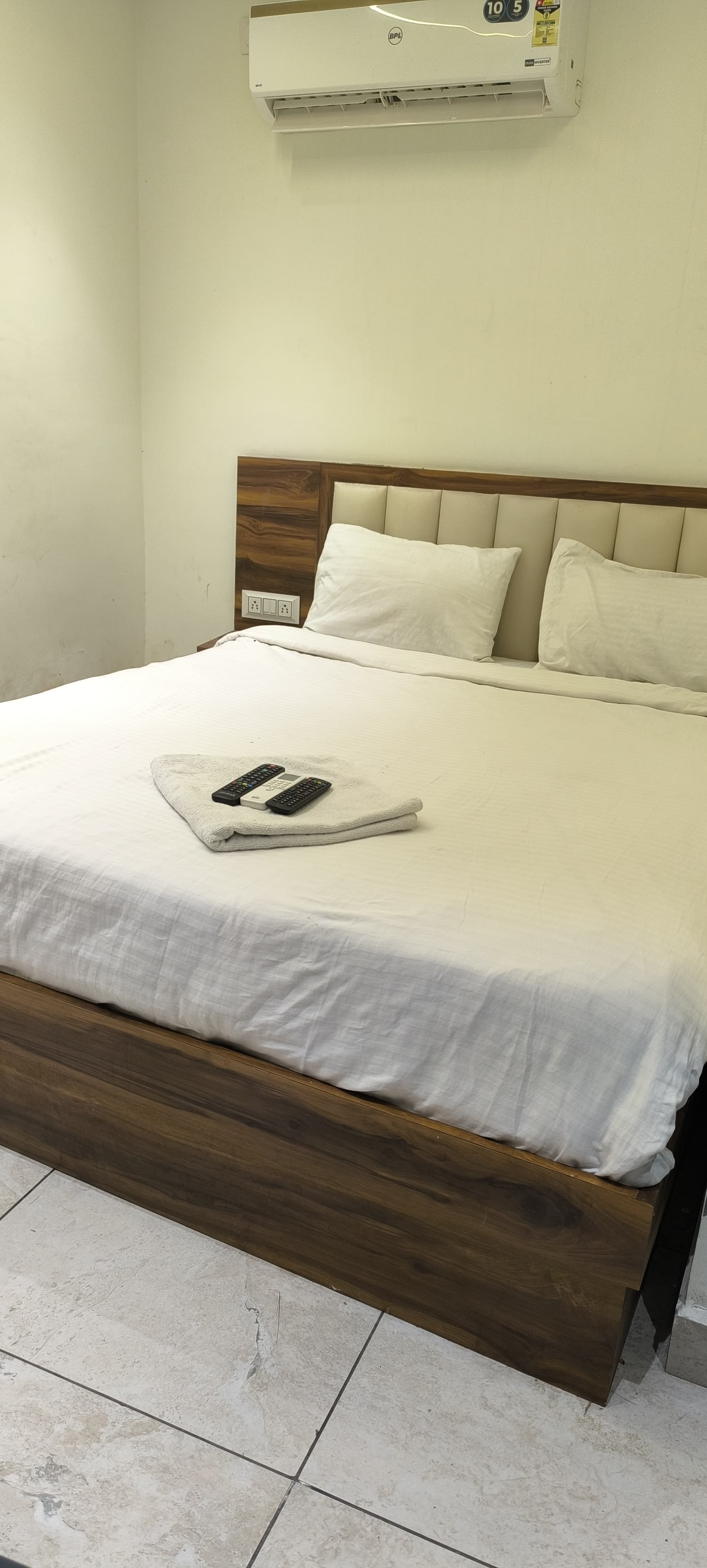 Hotel Paradise Garden - Tap to explore photos