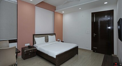 SPOT ON 73780 Hotel Pravin Room Type - Classic