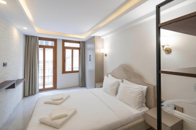 Arach Hotel Harbiye - Tap to explore photos