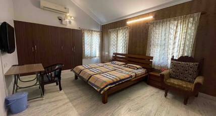 SliceInn Amara Room Type - Master Room W Attached Bath and Pvt Balcony - 203