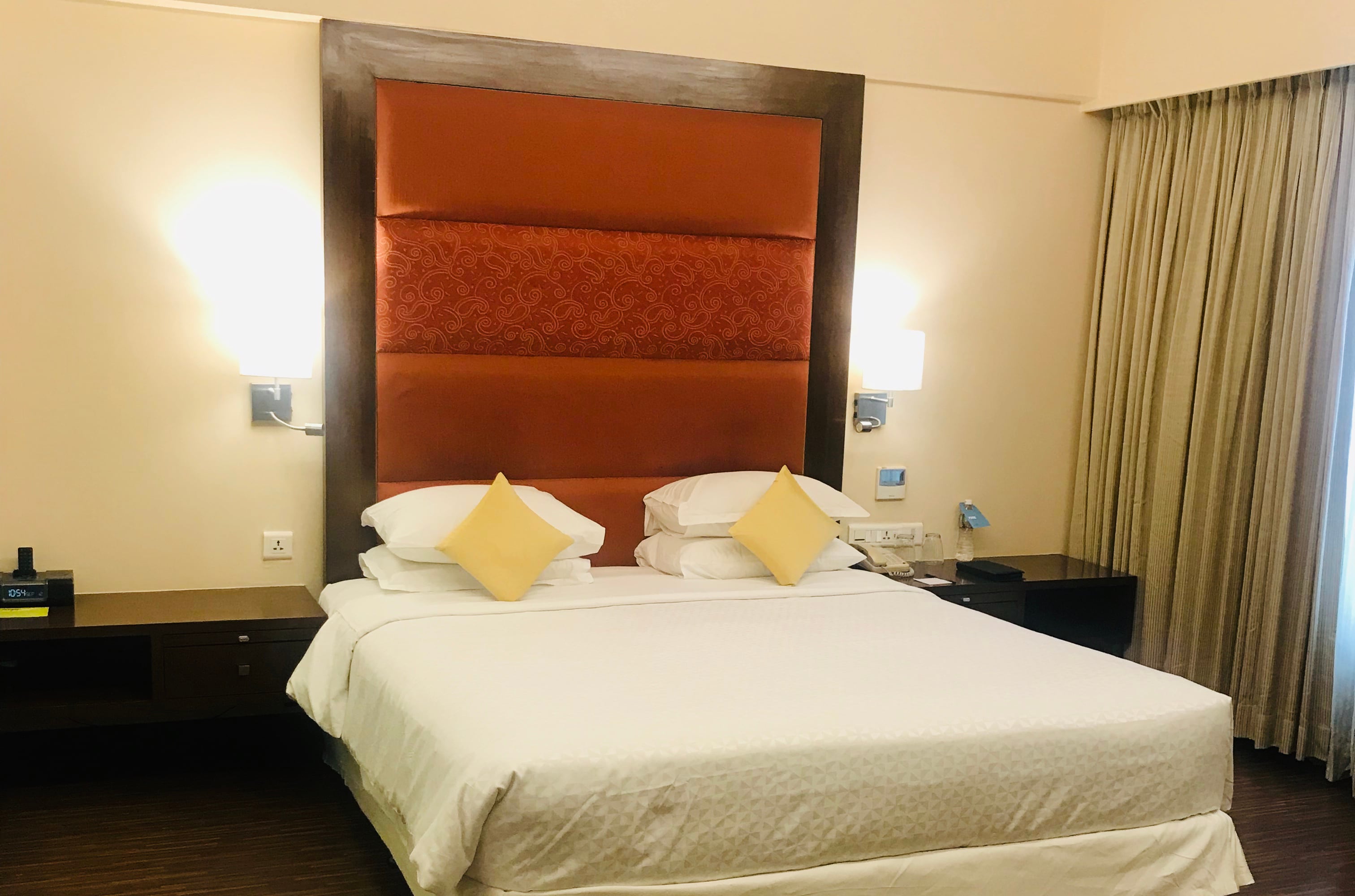 Four Points By Sheraton Ahmedabad - Tap to explore photos