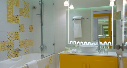 Radisson Blu Resort & Thalasso, Hammamet Room Type - Suite - Balcony amp; Sea View