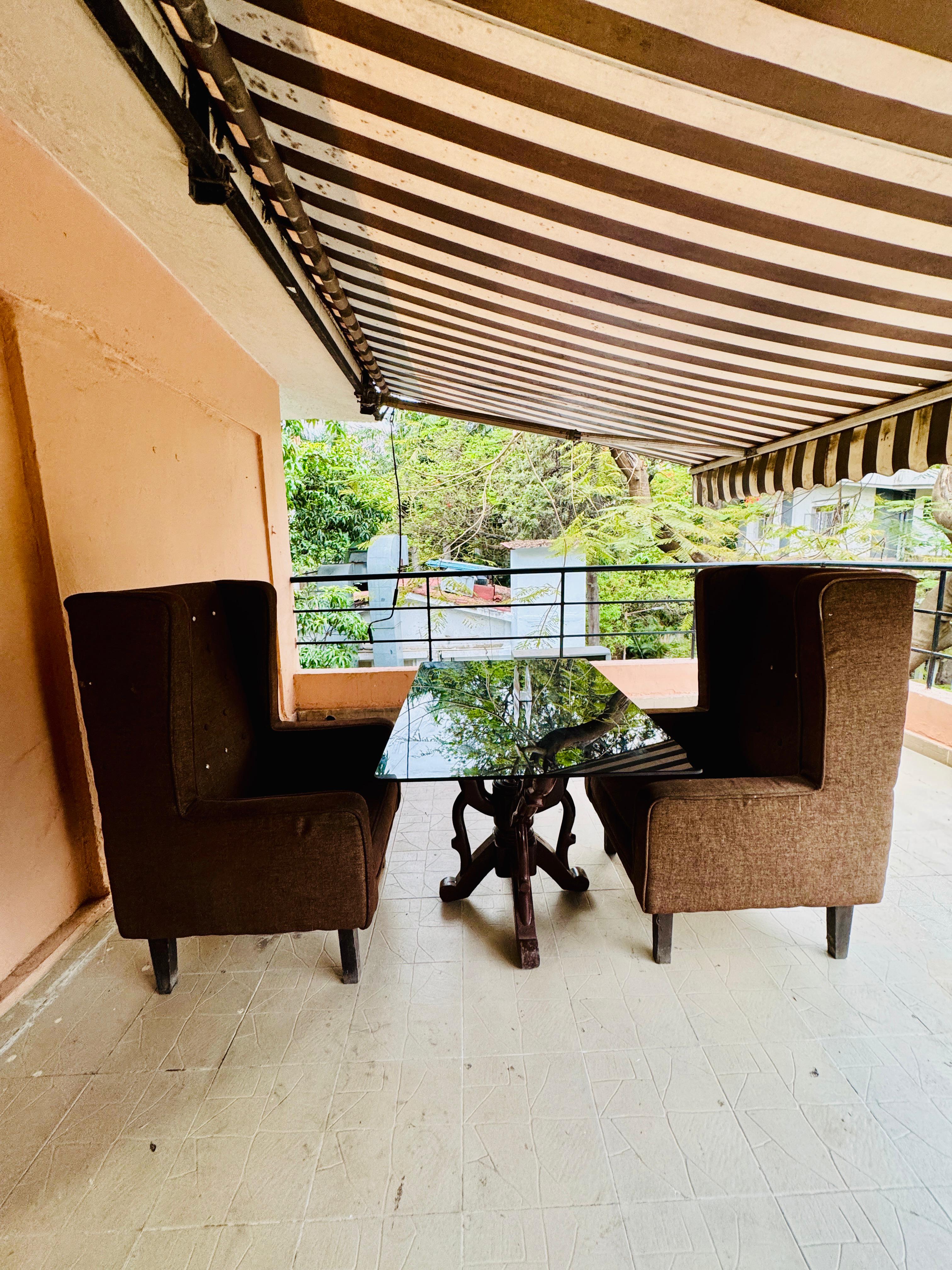 Hotel Elite Stay - Kalyani Nagar - Tap to explore photos