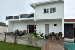 Mahavir farm