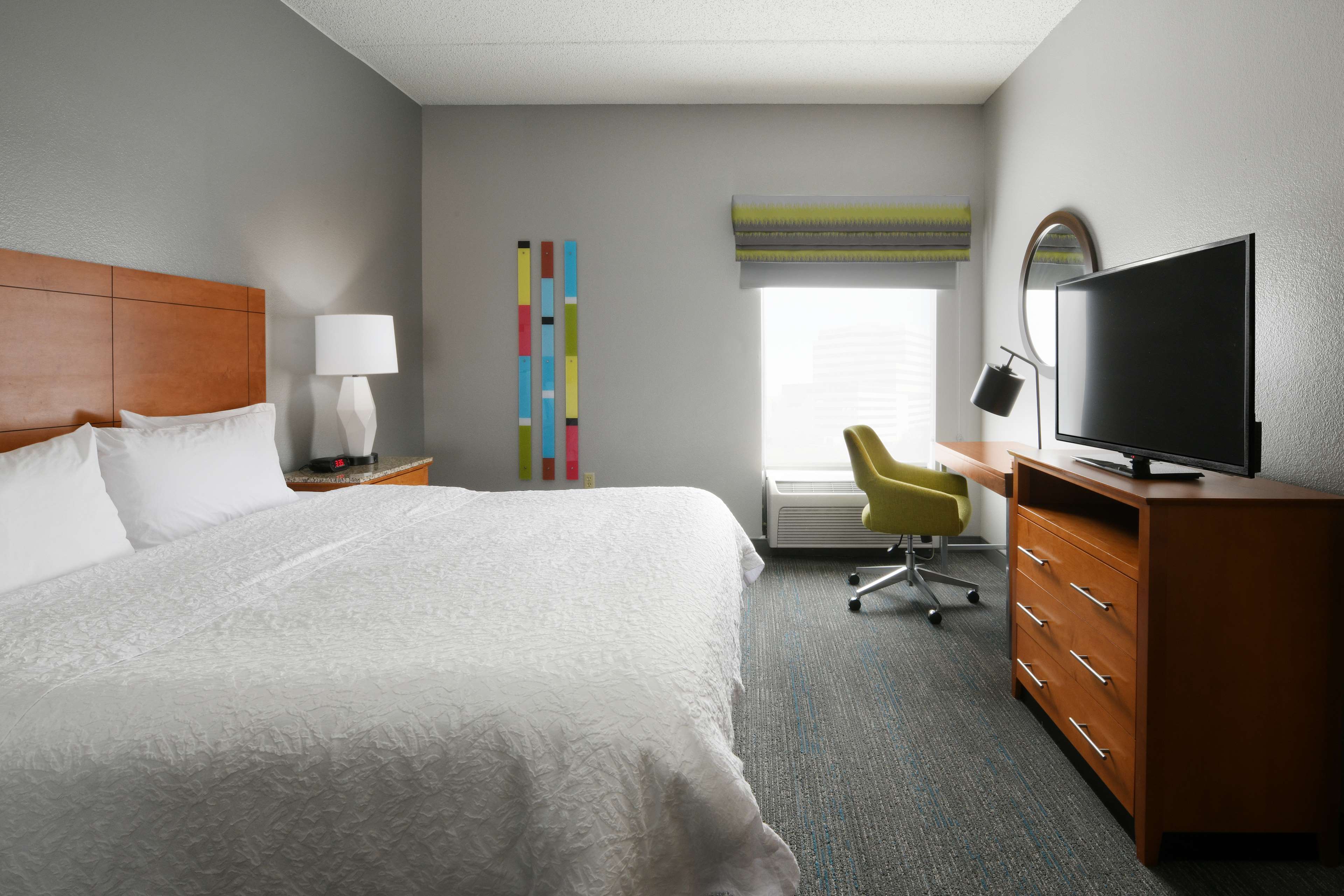 Hampton Inn & Suites Houston-Medical Ctr-Reliant Park - Tap to explore photos