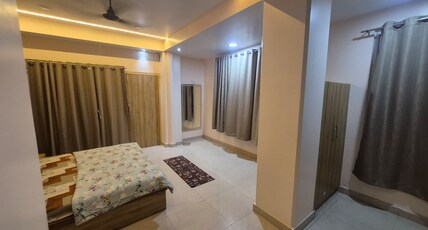 Sonawala grand- Near kaal bhairav Room Type - Deluxe AC Room
