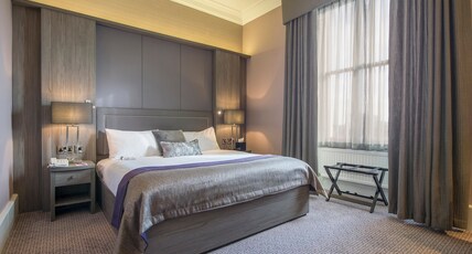 Crowne Plaza ROYAL VICTORIA SHEFFIELD Room Type - Premium Room