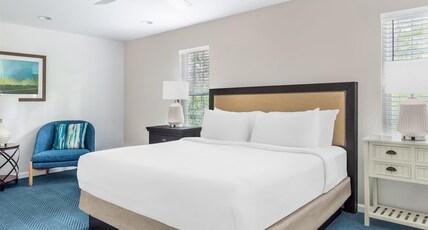 Hilton Vacation Club Beachwoods Kitty Hawk Room Type - 3 BEDROOM BLC