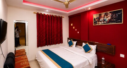 Royal king Room Type - Bedroom 7