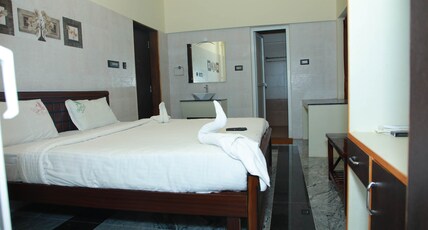 The Brook Resorts & Spa Room Type - Brooks View Room N2 - N3