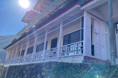 AJ Himalayan Homestay