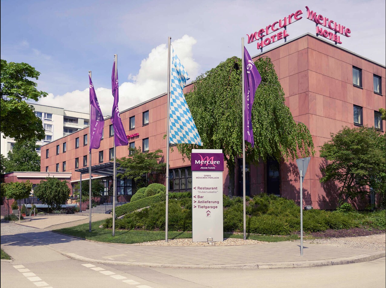 Mercure Hotel Muenchen Sued Messe - Tap to explore photos