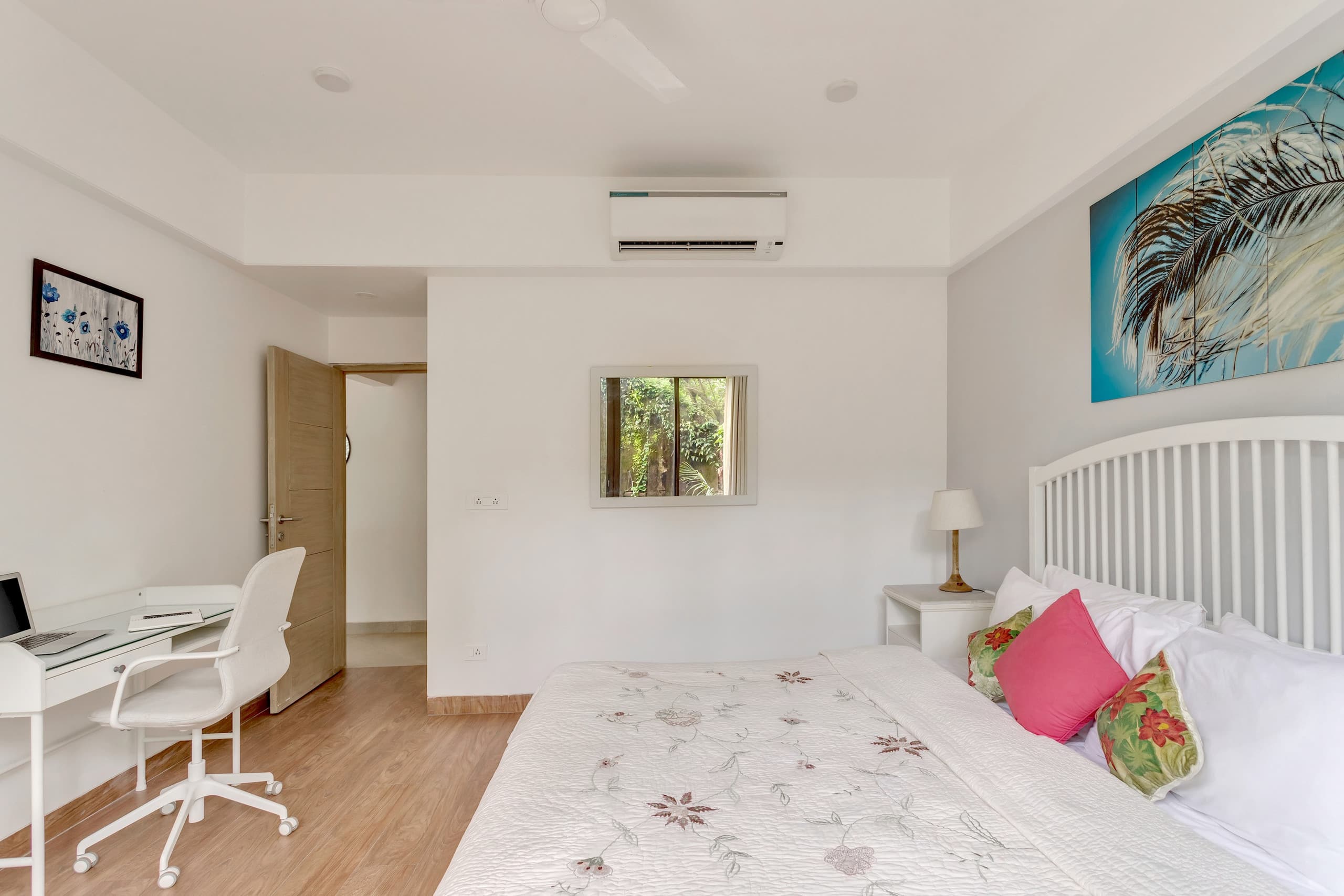 A Luxury 3BHK Duplex by Tisya Stays Candolim Goa - Tap to explore photos
