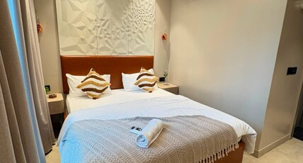 Town Central Mall Room Type - Bedroom 1