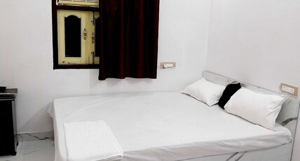 Hotel O Sunshine Holyday Room Type - Classic