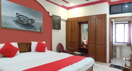 Dollar Hotel  Room Type - 3 Beds Dollar Deluxe AC Room