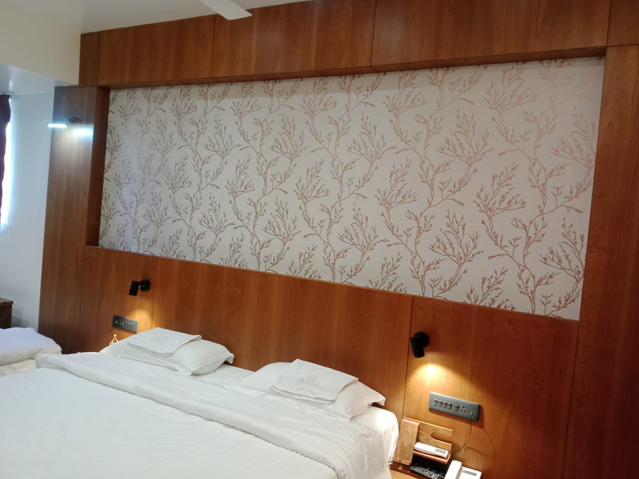 Hotel AK Gemak - Tap to explore photos