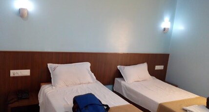 Hotel Tirumala Lodge Room Type - Deluxe Room
