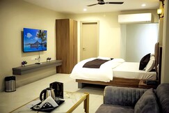 Address of Hotel Sunshine Apartment