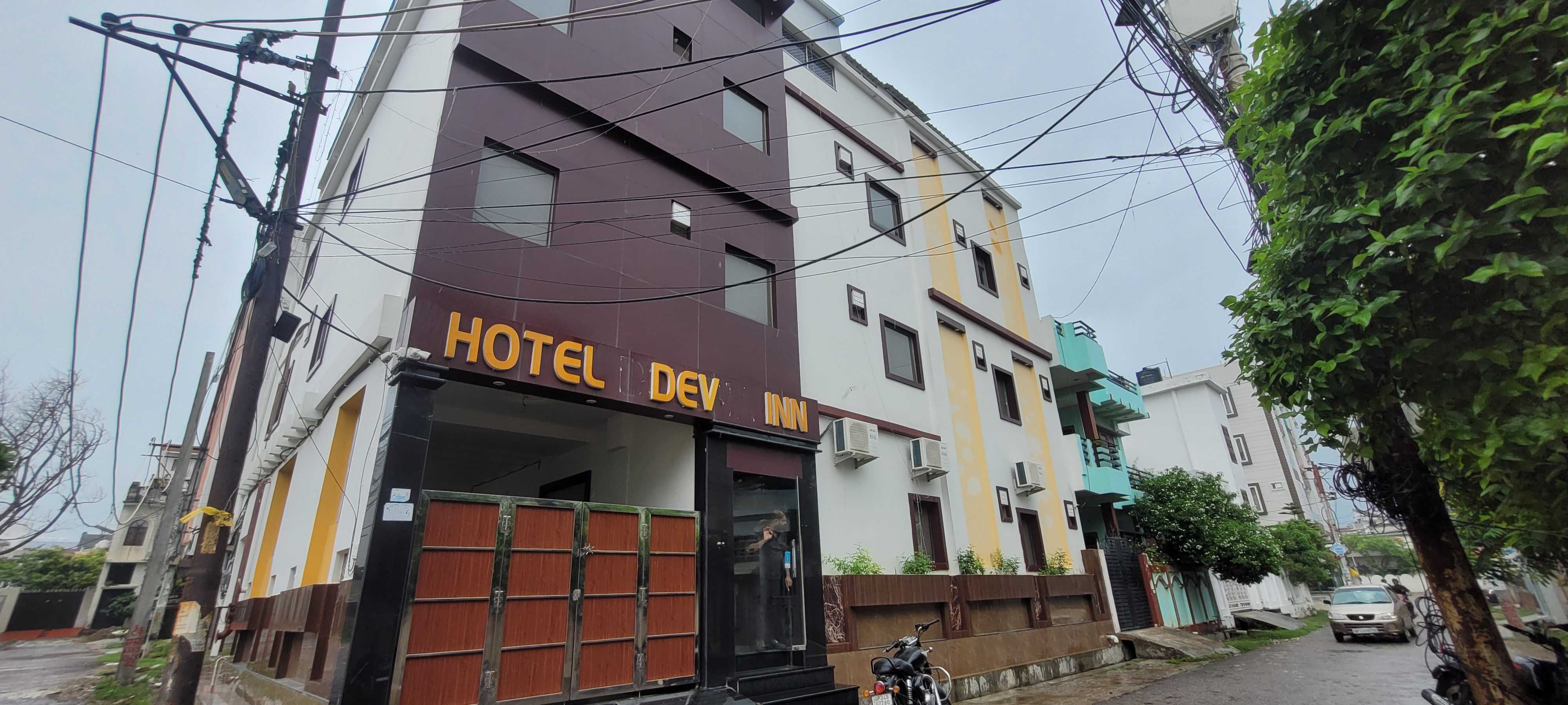 Hotel O Dev Inn - Tap to explore photos