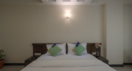 New Suvarna Resort Room Type - Deluxe Non AC