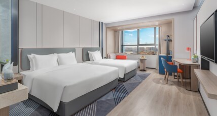 Holiday Inn Express CHANGSHA DEVELOPMENT ZONE Room Type - 1 King 1 Twin Standard