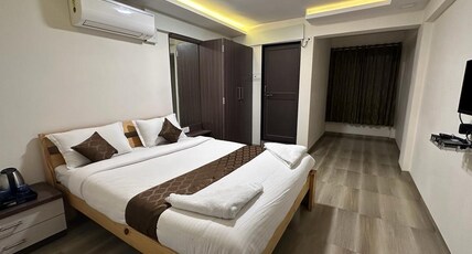 Silver Petal Room Type - 9 BHK Boutique Villa