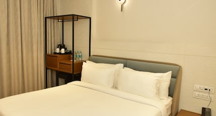 Varay Grande' Room Type - Standard King Room Varay Grande' Room Type - Standard King Room