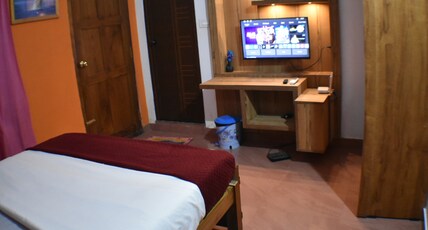 Bens Villa Room Type - Deluxe Room