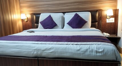 Hotel Carlton Room Type - AC Deluxe