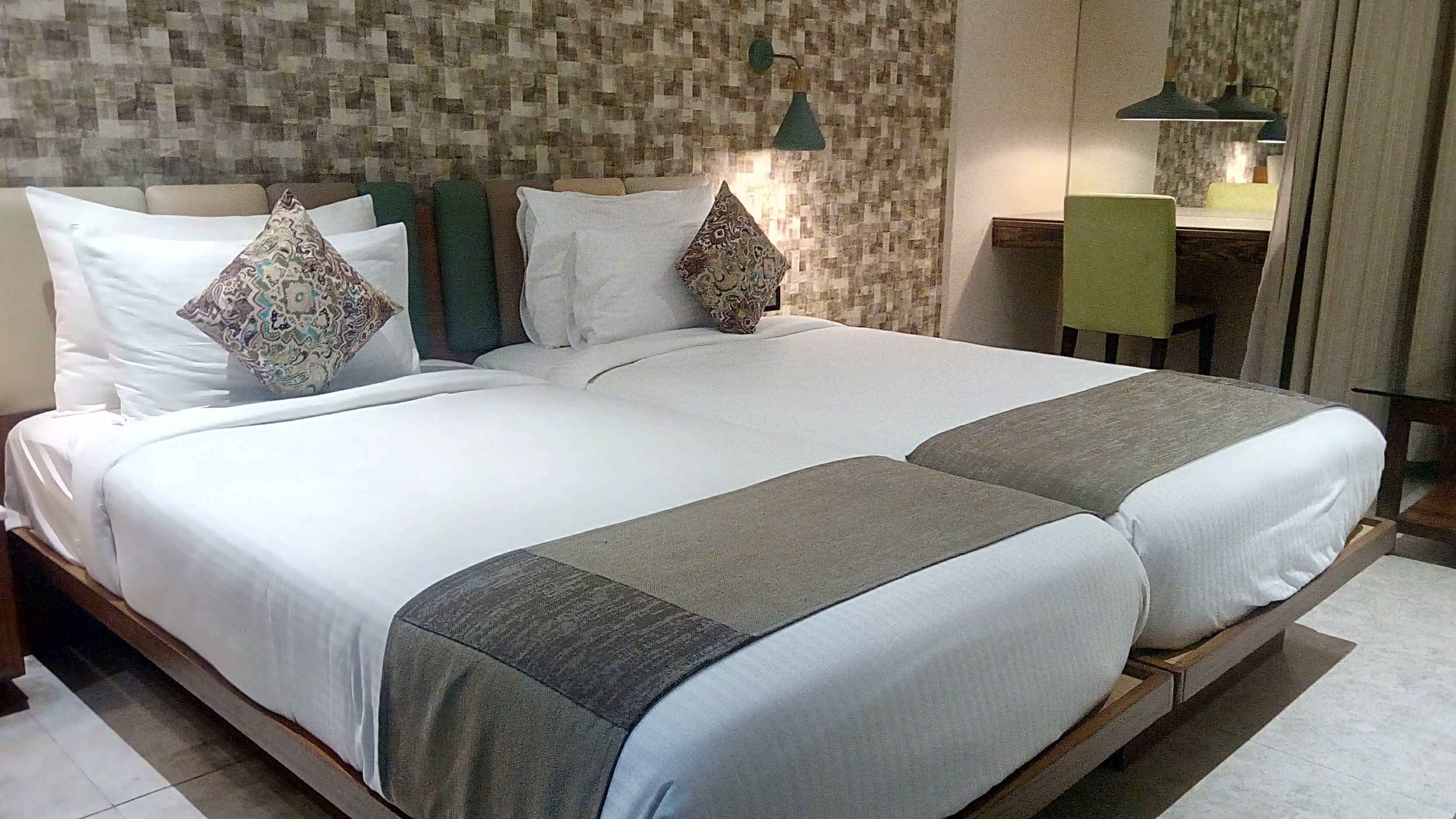 RS EXCLUSIVE STAY & FINE DINE - Tap to explore photos