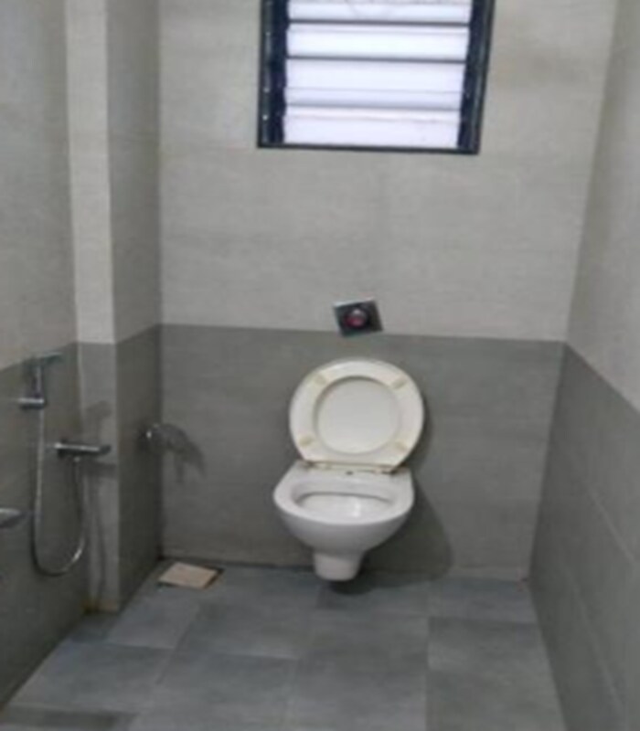 Hotel Keev - Tap to explore photos