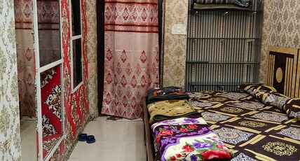 Rudraksh Home Stay Room Type - Bedroom 1