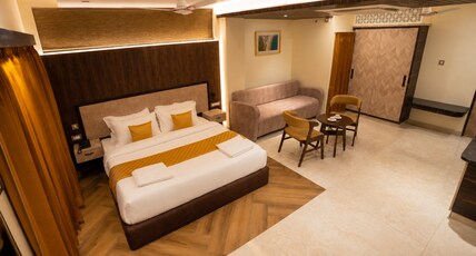 Le Majestic Business Class Hotel Room Type - Royal Suite Le Majestic Business Class Hotel Room Type - Royal Suite