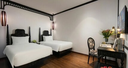 Hanoi Le Chateau Hotel Room Type - Executive Twin