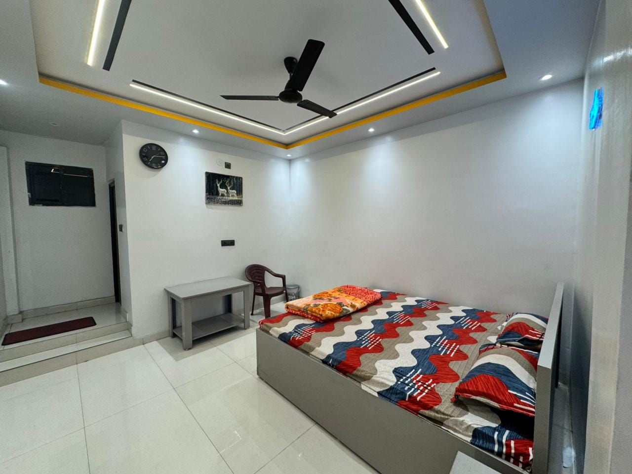 Hotel Janki - Tap to explore photos